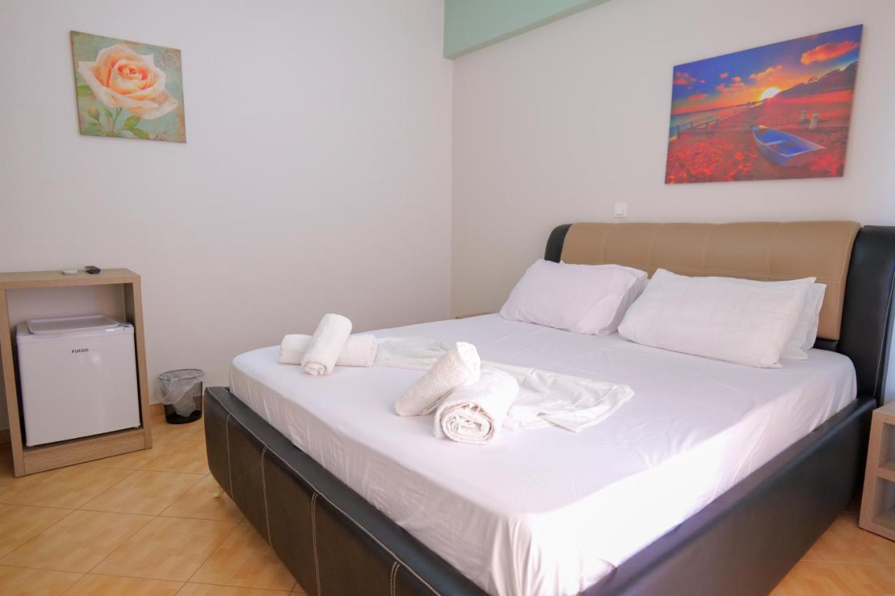 Hotel Driloni 卡萨米尔 外观 照片