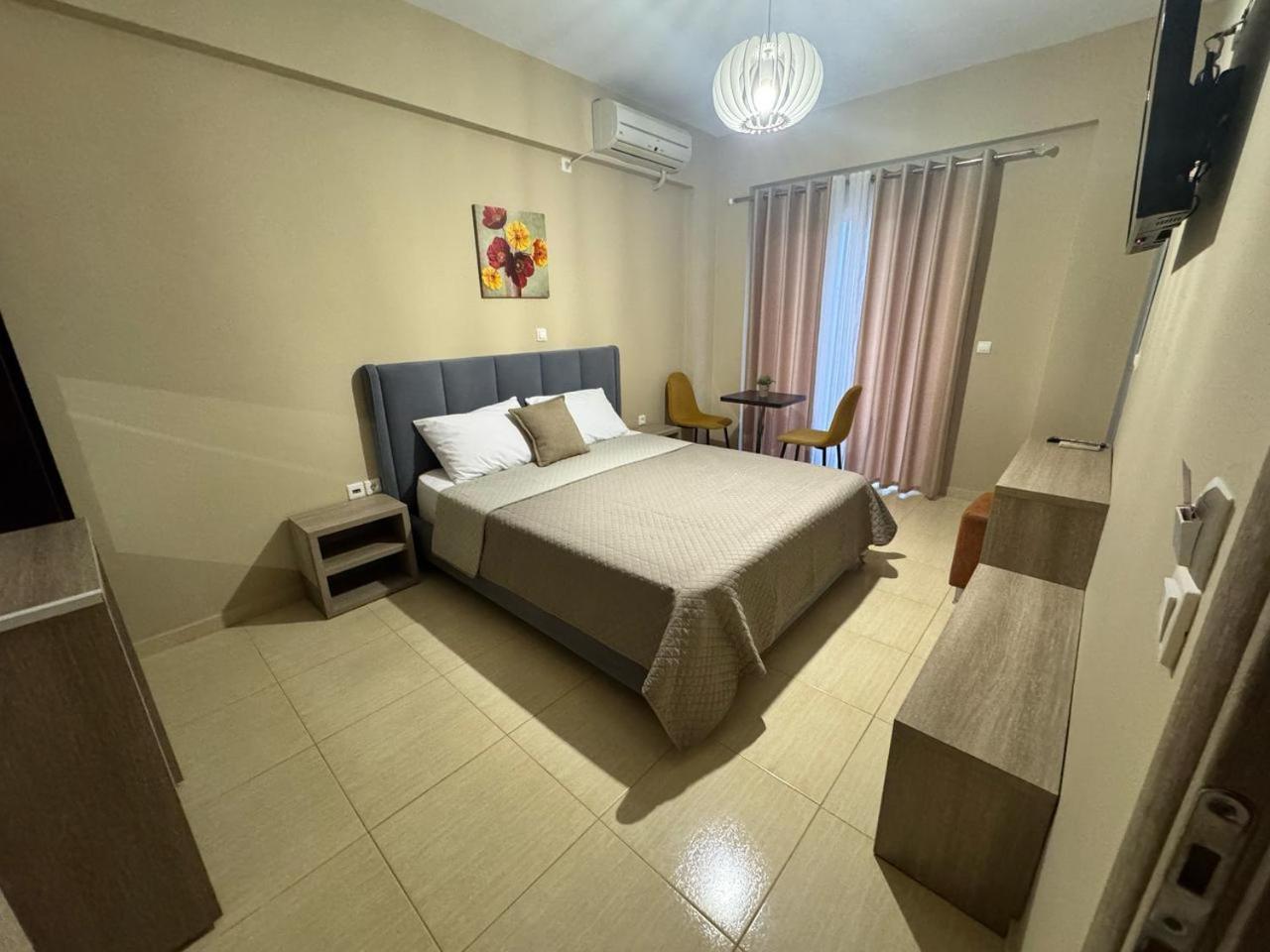 Hotel Driloni 卡萨米尔 外观 照片