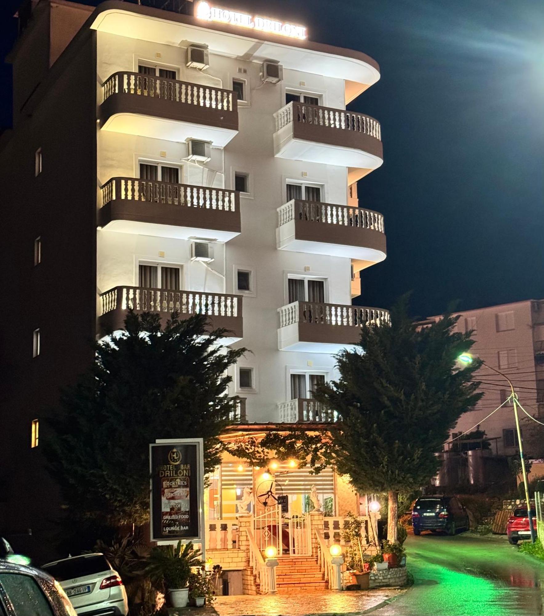 Hotel Driloni 卡萨米尔 外观 照片