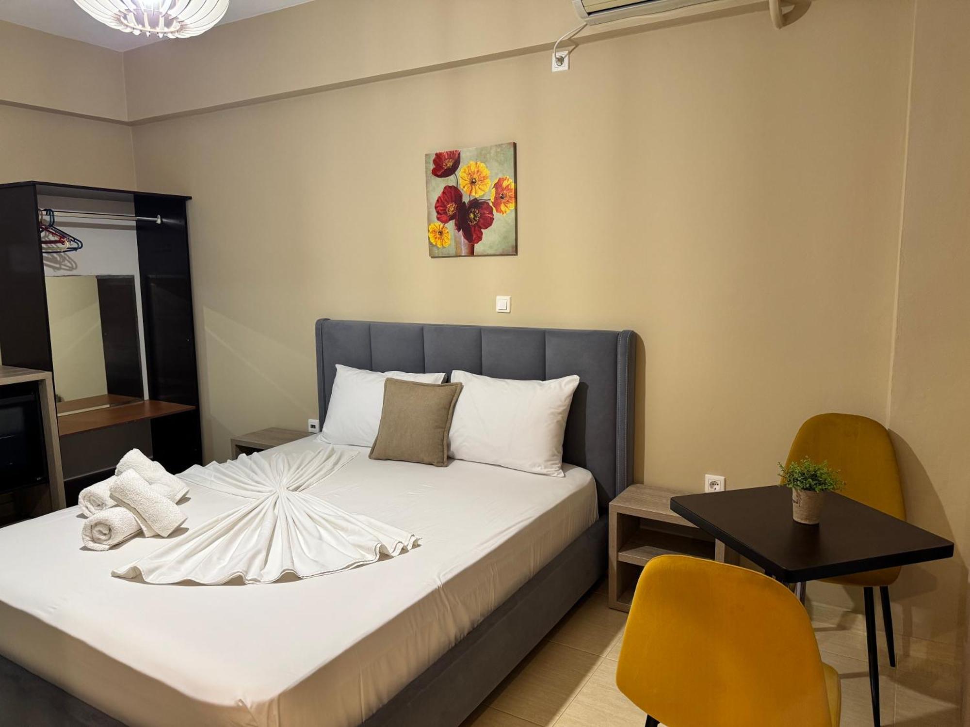 Hotel Driloni 卡萨米尔 外观 照片